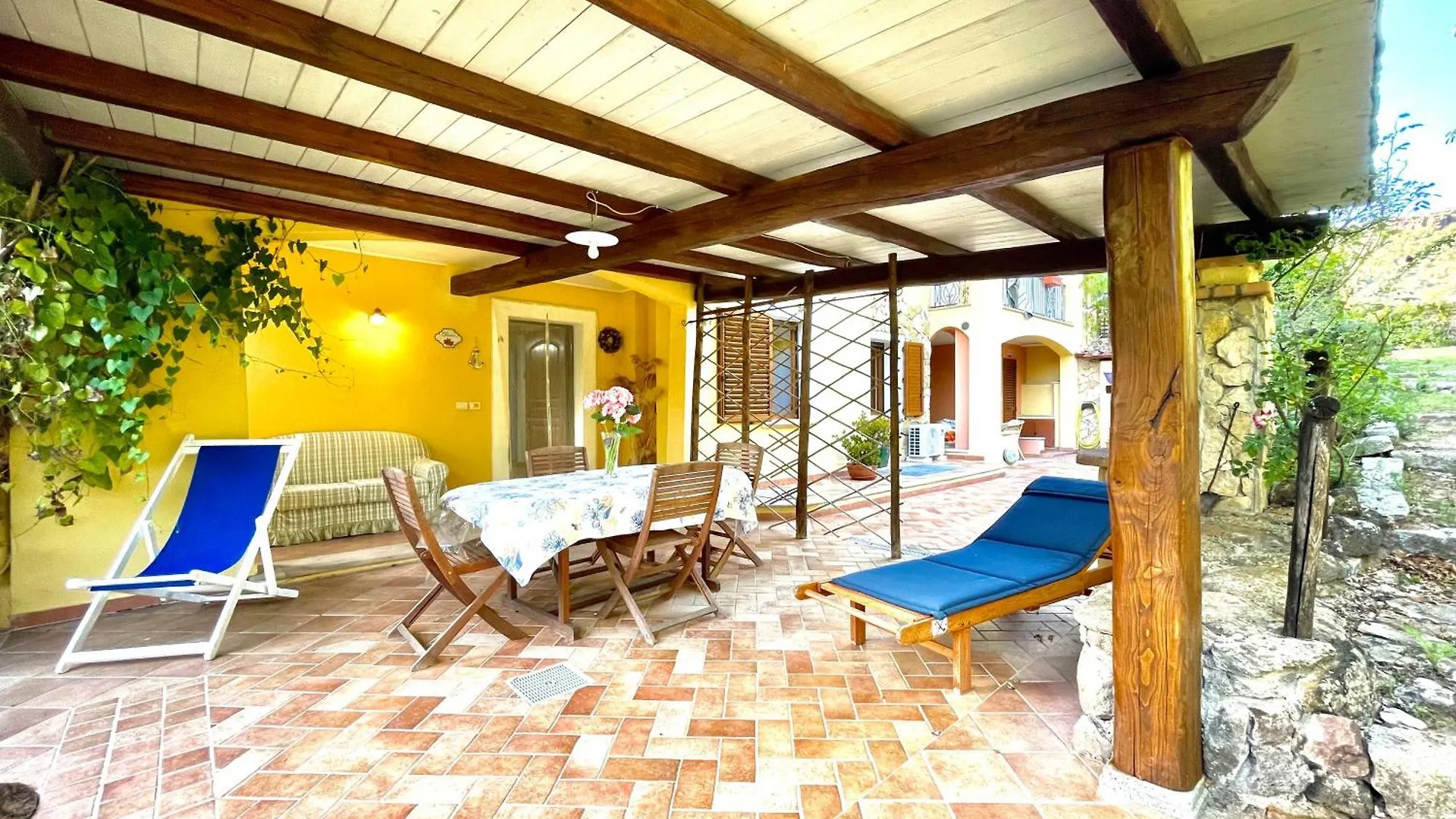 Villa Teresa Apartments Bari Sardo Italy